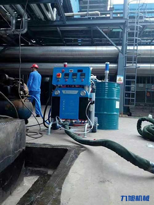 怎樣檢驗(yàn)聚氨酯噴涂機(jī)的黑白料質(zhì)量(圖3) 聚氨酯發(fā)泡設(shè)備化學(xué)材料廠噴涂防水